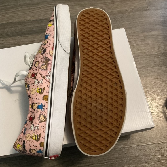 Vintage (2017) Peanuts Vans - Picture 7 of 7